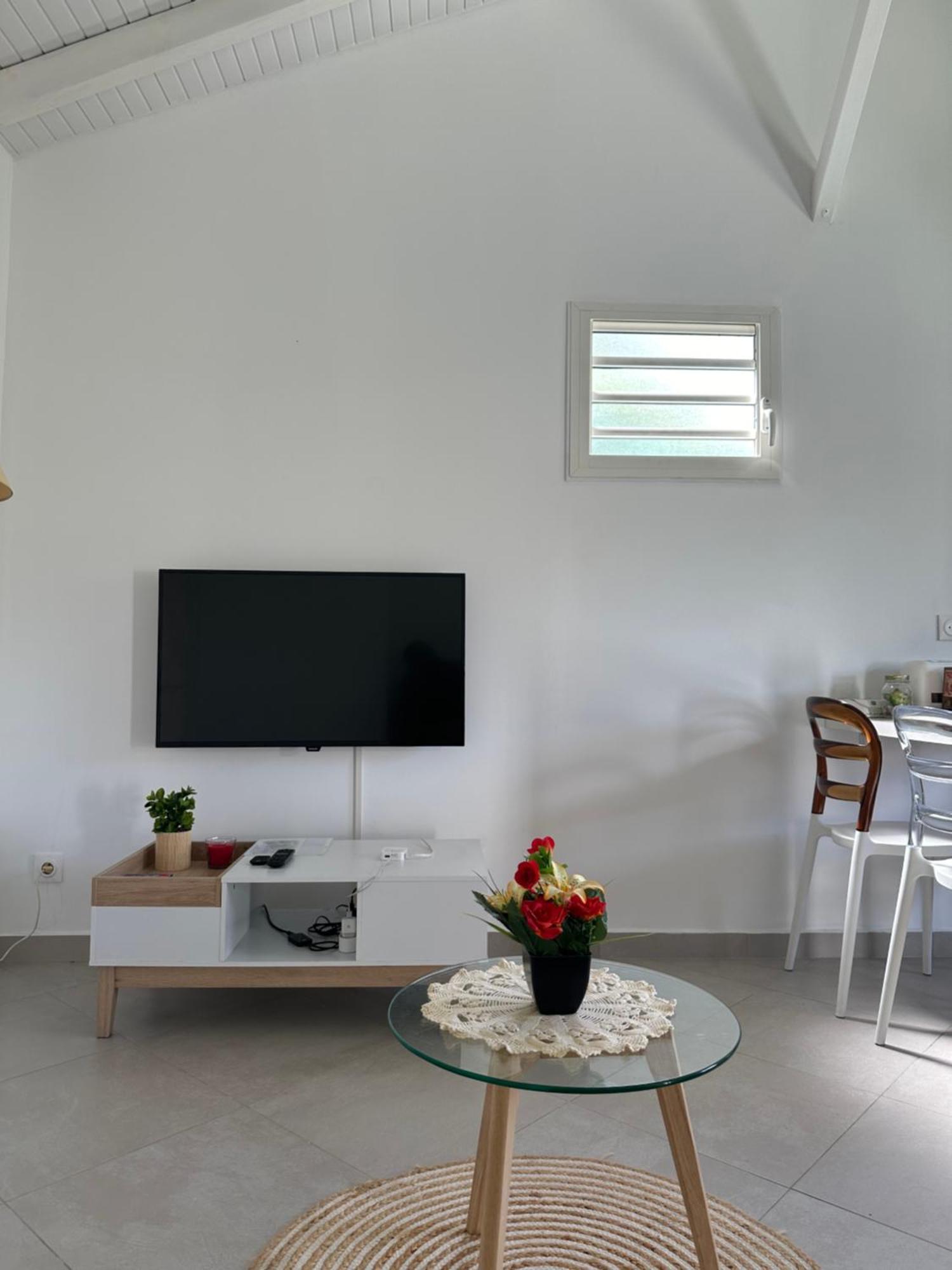 Bungalow Ixora Les Abymes Dış mekan fotoğraf